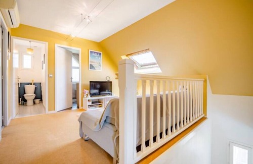 Ousse Bed & Breakfast | La Casa des Augas 3-bedroom rental on the first floor of our house