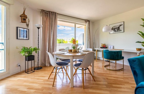 Dijon Apartment | La Casa des Viola - CALME CONFORT PARK FREE