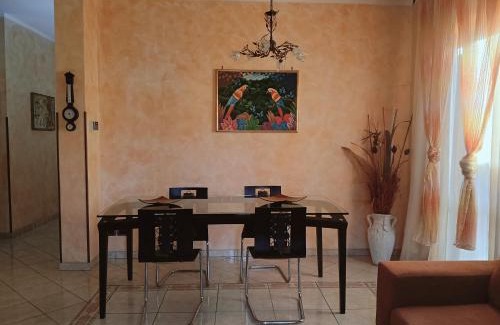Cirie Apartment | La Casa di Laura