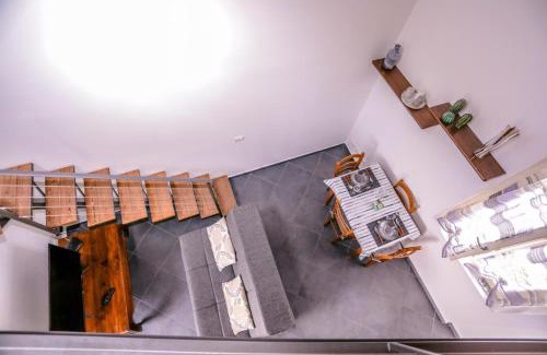 Angera Apartment | La Casa Di Lillo - Angera