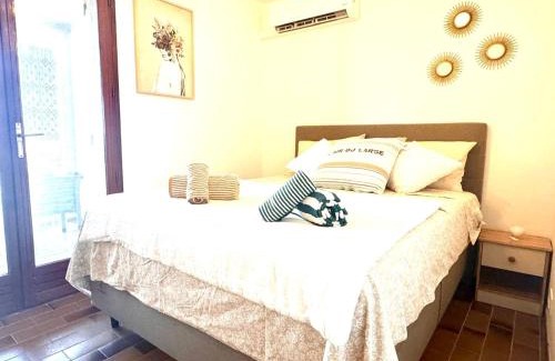 Villeneuve-Loubet House | La Casa Di Loubet - Sleeps 4 - Overview Sea-Park