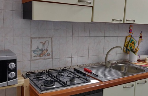 Torre del Greco Apartment | La Casa di Lully Apartment for 4 people in the center of Torre del Greco Nuovo