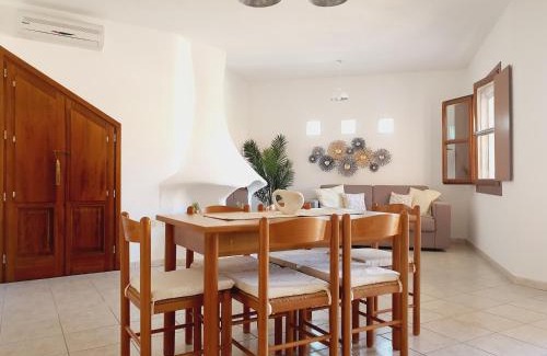Sos Alinos House | La casa di Mara - Appartamento in zona residenziale a pochi minuti da Cala Liberotto