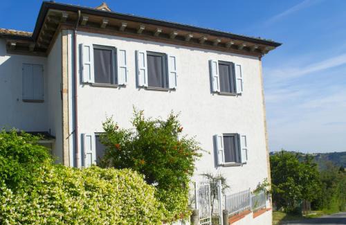Montegiardino House | La casa di Montegiardino