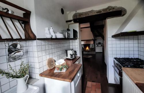 Montegiardino House | La casa di Montegiardino
