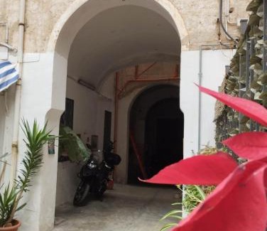 Palermo Apartment | La casa di Nanà IL BAGLIO