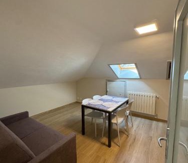 Madonna dell'Olmo Apartment | La casa i due cedri