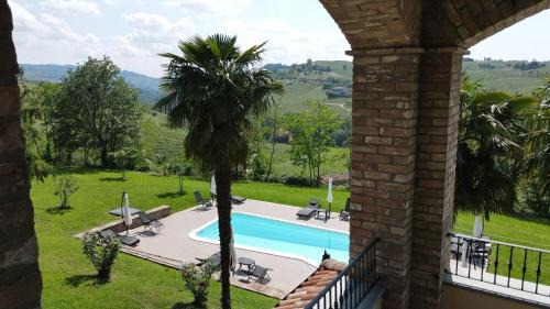 Canelli House | LA CASA IN CAMPAGNA esclusiva