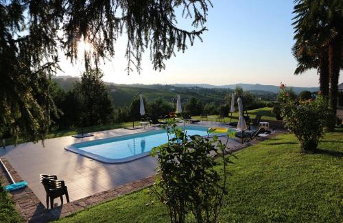 Calosso Apartment | LA CASA IN CAMPAGNA