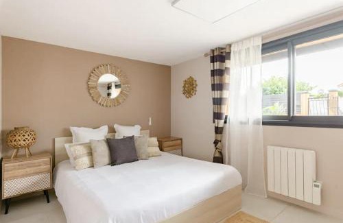Irigny Apartment | La casa Irignoise