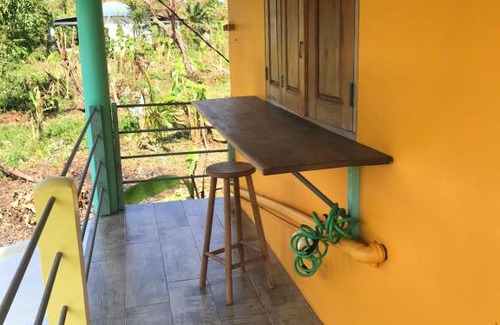 Corn Island House | la casa naranja