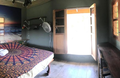 Corn Island House | la casa naranja