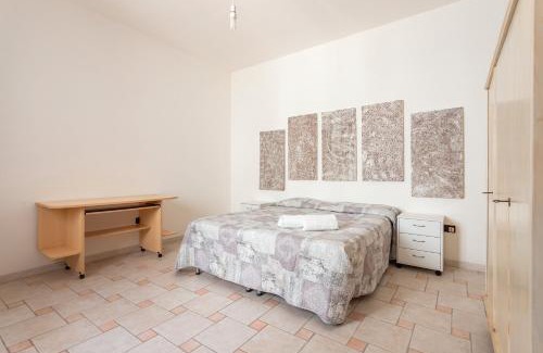 Scano di Montiferro House | La Casa Rosa Di Rita E Franco