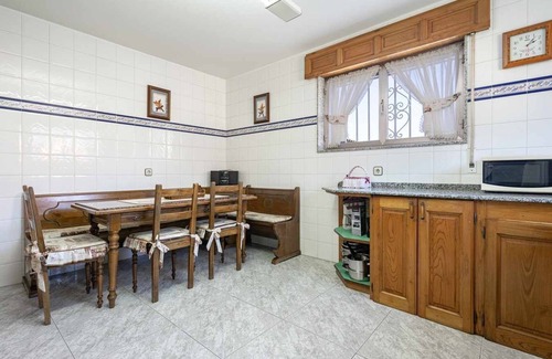 Quintana House | LA Casa Rural DE Manolita
