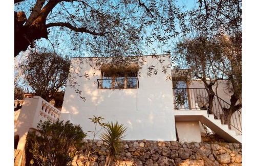 Le Rouret House | La Casa Siesta
