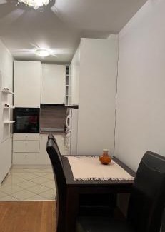 Vozdovac Apartment | La Casa Stan na dan