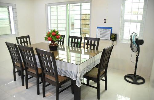 Batangas City Villa | La Casa Vacanze PH Private villa w/swimming pool