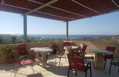 Mayto House | LA CASCADA