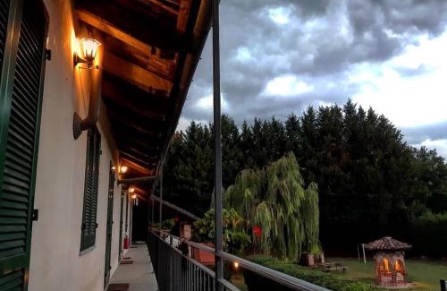 Asti House | La Cascina Del Castello