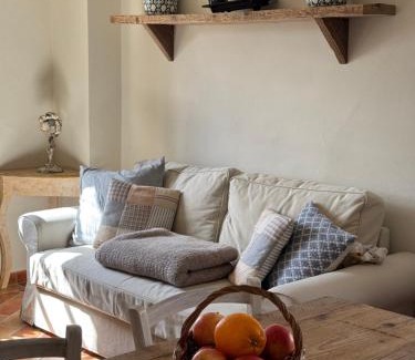 Lajatico Apartment | La Casetta Di Borgo