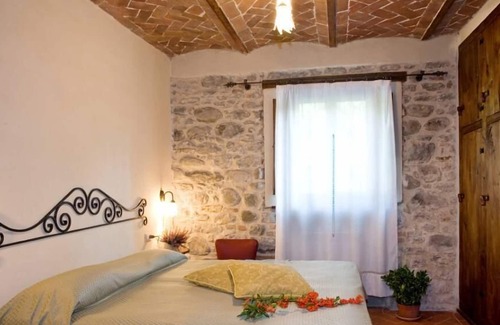 Pratovecchio House | LA CASETTA DI GIOVANNI House with garden