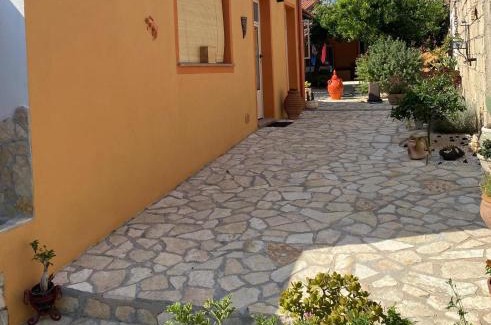Baratili San Pietro Apartment | La Casetta