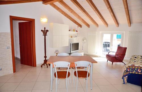 San Terenzo Apartment | La Casetta Rosa