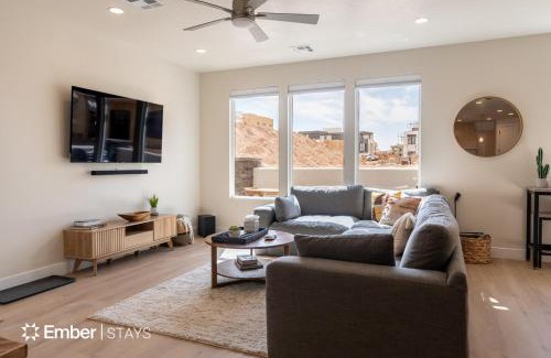 St. George House | La Casita at Desert Color (by Ember Stays)