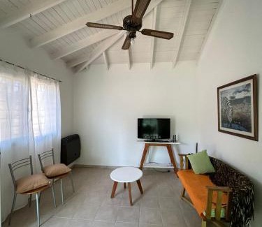 Merlo House | La Casita de Chela