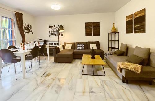 New Golden Mile Ski Chalet | La Casita de Monte Biarritz by Lica