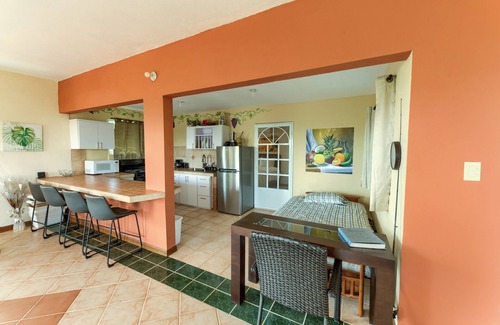 Cidra House | LA CASITA DEL LAGO