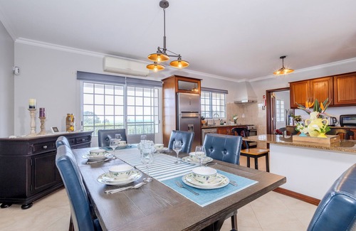 Azores House | La Casita Felizola- Charming Coastal Escape