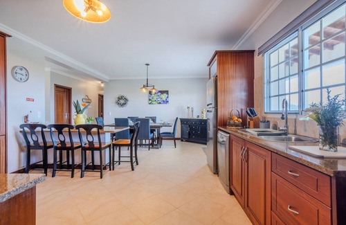 Azores House | La Casita Felizola- Charming Coastal Escape