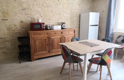 Montignac House | La Casita