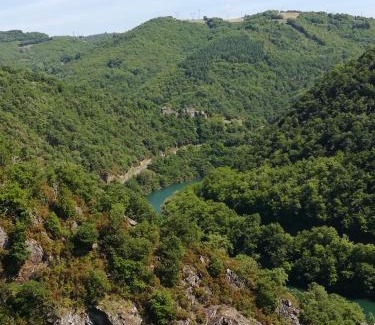 Broquies House | La Caze Gites