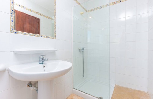 Cala d'Or Hotel | LA CEIBA HAB. ESTANDAR - Cozy hostel near the beach. Free Wifi