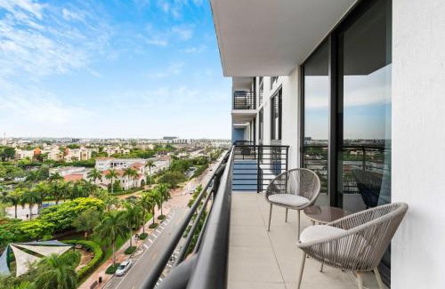 Doral House | La Central- CityPlace Doral and across from a Park