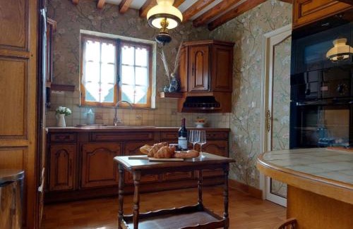 Anglesqueville-la-Bras-Long House | La Chasse - between coast and countryside