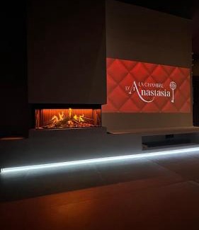 Quartier du Port Apartment | La Chambre d'Anastasia