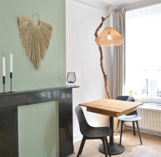 Saint-Laurent Bed & Breakfast | La chambre de Sam - Chambre lit 180 avec SDB privée proche centre ville