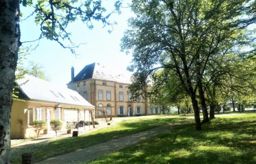 Strenquels House | La Chapelle du Chateau Lagarrigue