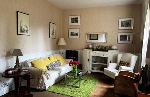 Blere House | La Chevalerie