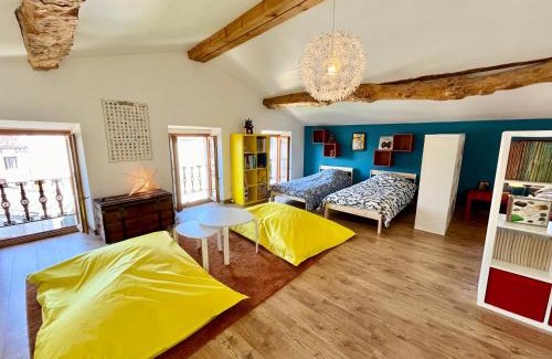 Bram House | La circulade - Maison de caractère avec jardin