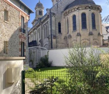 Saint-Germain-en-Laye Apartment | La Clé d'Astrid