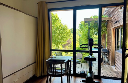 Camp De Satory House | "La Clairière" for 4 with private pool, on the edge of the Versailles forest