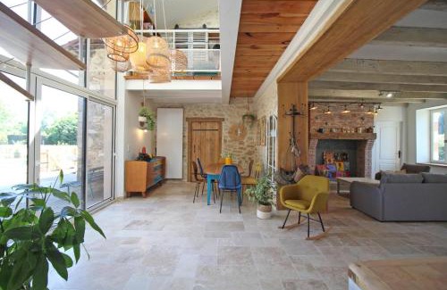 Saint-Victurnien House | La cle des champs