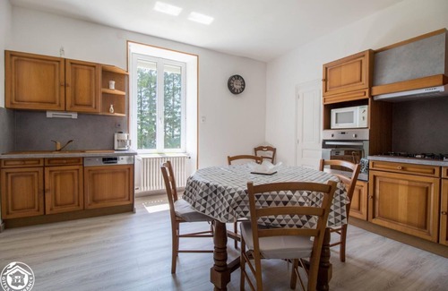 Aveze House | La Clef des Champs - Aveze