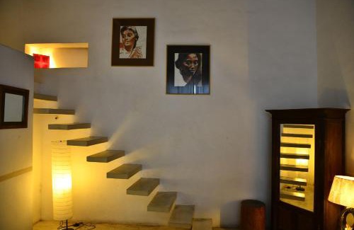 White Town Bed & Breakfast | La Closerie - Bay of Bengal