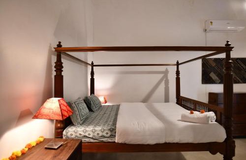 White Town Bed & Breakfast | La Closerie - Bay of Bengal
