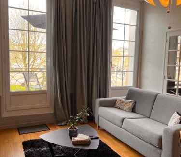 Rochefort Apartment | La Colbertine - Charming Apartment in Place Colbert